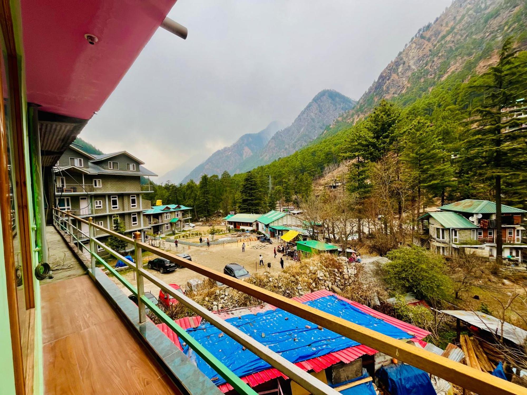 Hotel Dream Valley Kasol #Near Mall Road #River View #Parking #Gaming Zone #Open Terrace #Restaurant Exterior foto