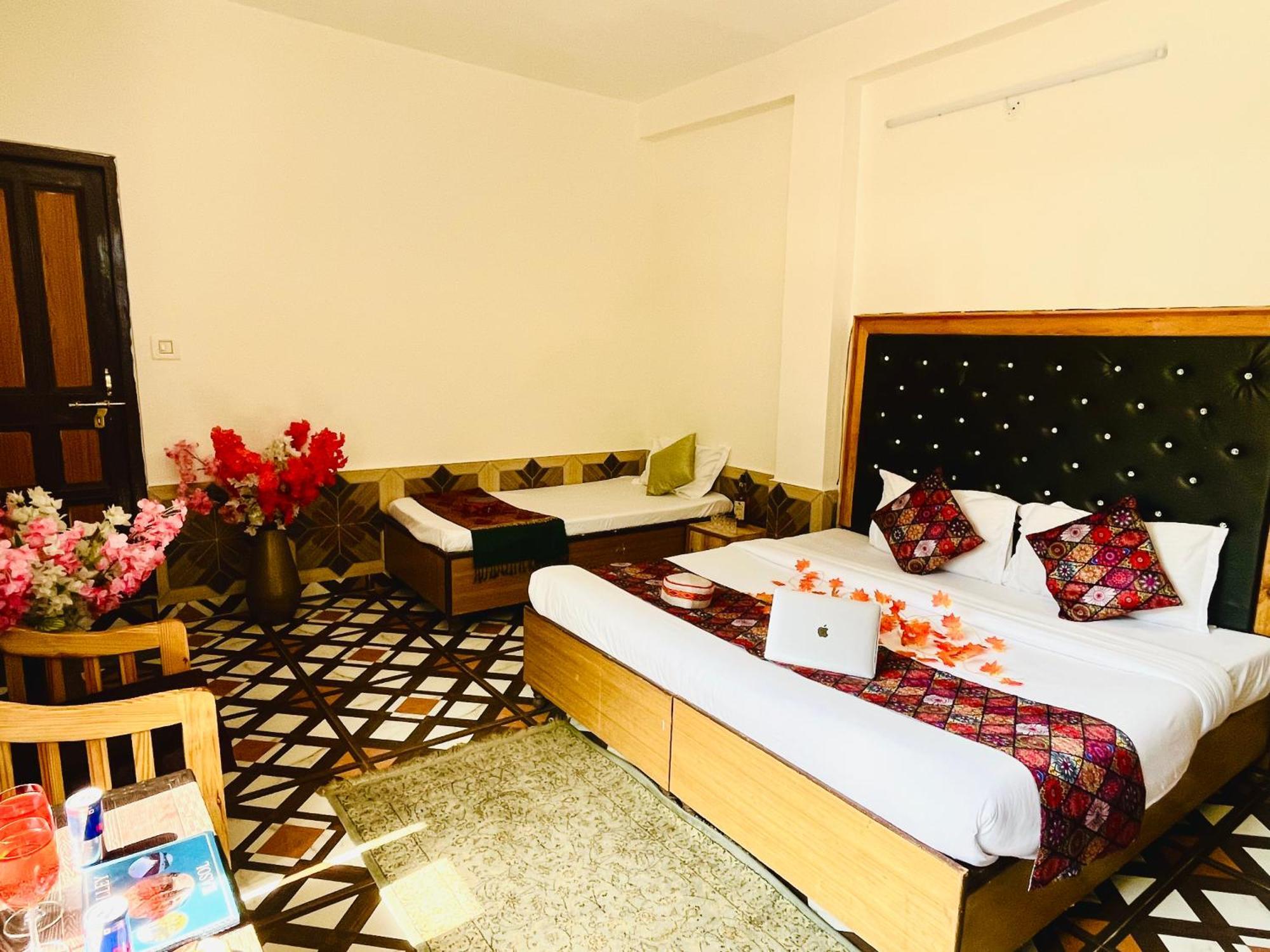 Hotel Dream Valley Kasol #Near Mall Road #River View #Parking #Gaming Zone #Open Terrace #Restaurant Exterior foto